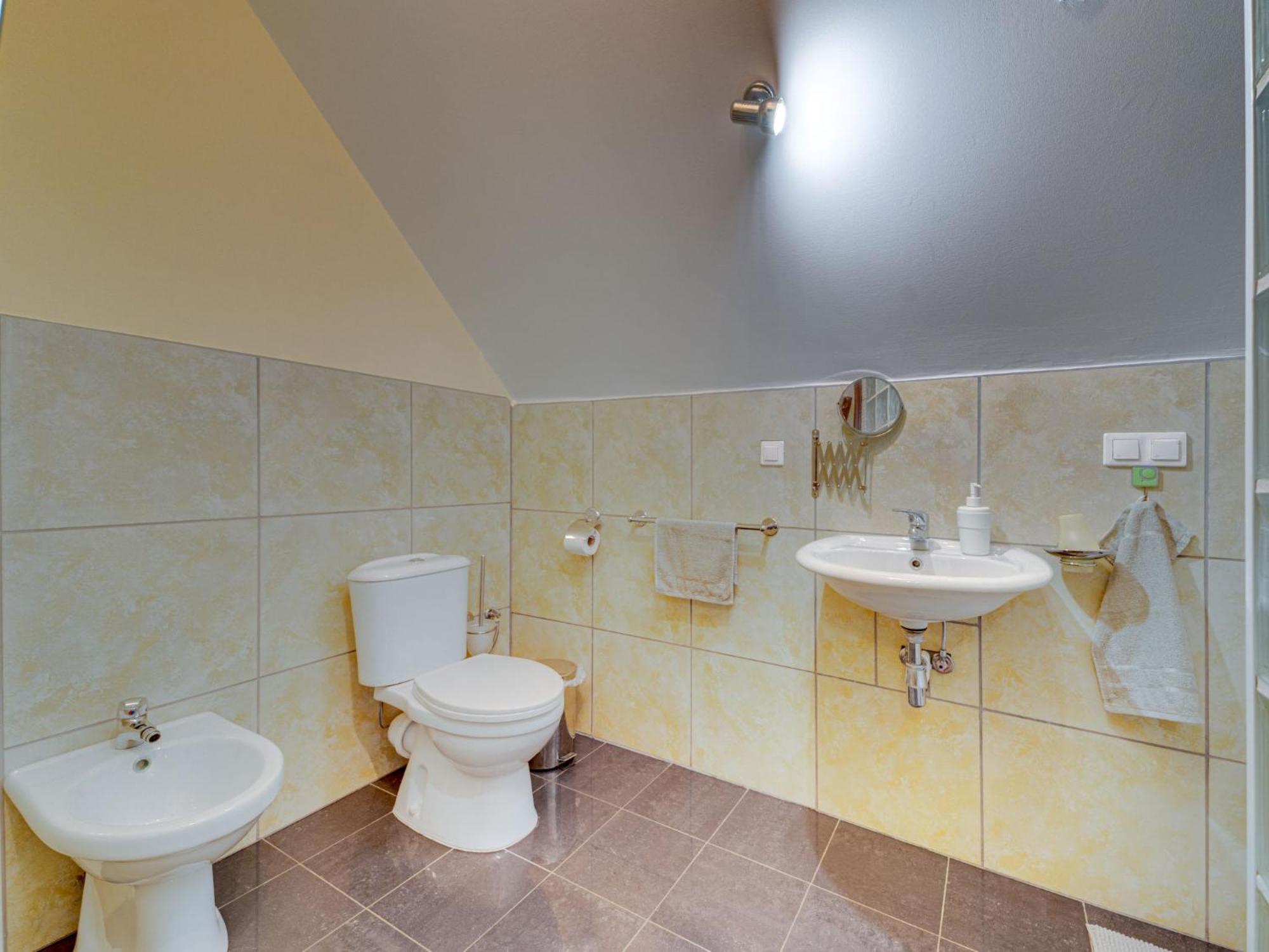 Holiday Home Gościniec Pod Dwoma Sercami Tuplice Zewnętrze zdjęcie