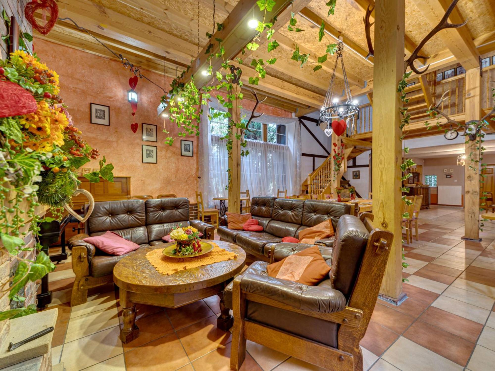 Holiday Home Gościniec Pod Dwoma Sercami Tuplice Zewnętrze zdjęcie